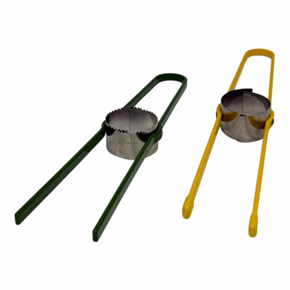 Vintage‎ Metal Corn Cutter / Corn Scraper – Lot Of (2) Yellow & Green